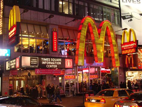 File:McDonalds Times Square.JPG - Wikipedia