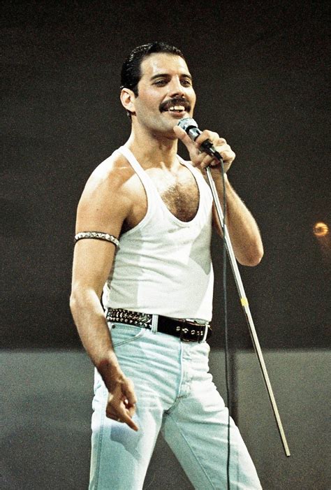 Freddie Mercury Died 25 Years Ago Today: 23 Amazing Facts About the ...