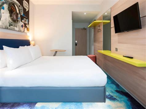 ibis Styles London Heathrow Airport in United Kingdom - Room Deals ...