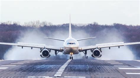 AIRBUS A330 LANDING on a wet runway + FAST A330 TAKEOFF (4K) - YouTube