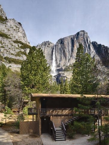 Yosemite Valley Lodge | Yosemite Park Lodging