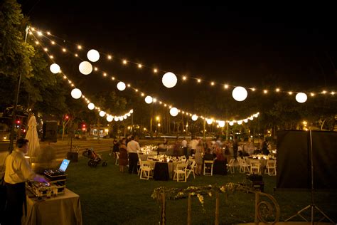 Decorative string lights outdoor - 25 tips by Making Your Home Special ...