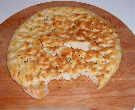 Around the World - in favorite recipes: Afghani Bread