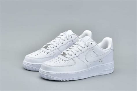 Classic All White Nike Air Force 1 ’07 Low Whiteout AF1 - FavSole.com