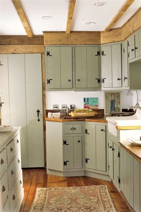 35 Best Farmhouse Kitchen Cabinet Ideas and Designs for 2021