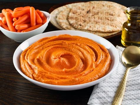 Roasted Red Pepper Hummus - Easy Healthy Recipe