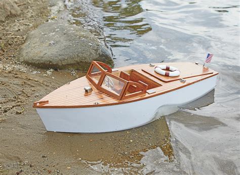 Remote Control Boat | Woodworking Project | Woodsmith Plans