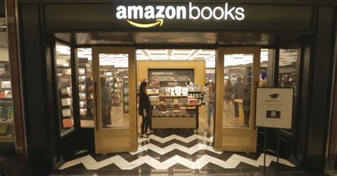 Amazon bookstore opens in New York