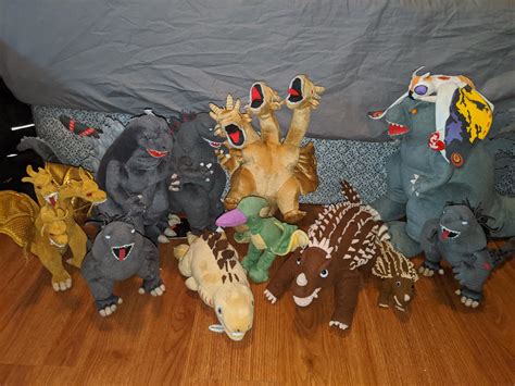 My current godzilla plush collection : r/GODZILLA