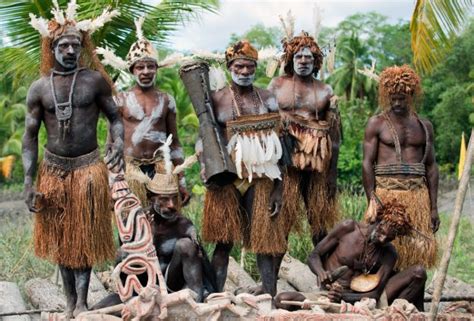 Asmat Papua Tribe and the Art of Carving