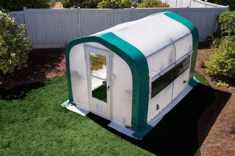 Why You Need a Portable Greenhouse and 3 Supplies for Building It