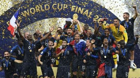 World Cup 2022: Four games a day to be played - Football BBC