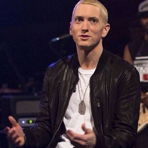 Eminem blond. So cute with his smile | Eminem, Eminem smiling, The ...