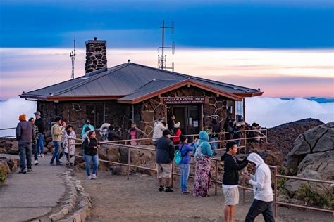 Haleakala Sunrise & Bike Tour | Maui Sunrise Volcano Bike Tour