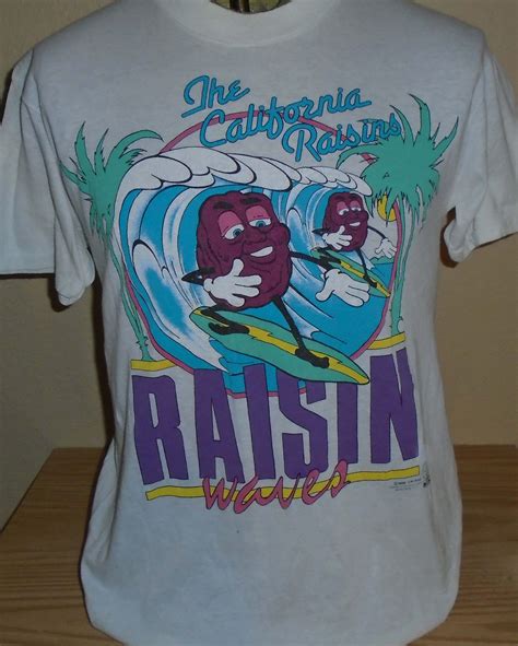 vintage 1980s California Raisins t shirt Large 50/50 by vintagerhino247 ...