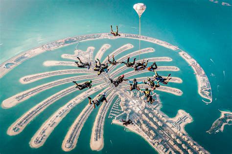 LET YOURSELF FLY: THE BEST DESTINATIONS FOR SKY-DIVING - Unique Destination