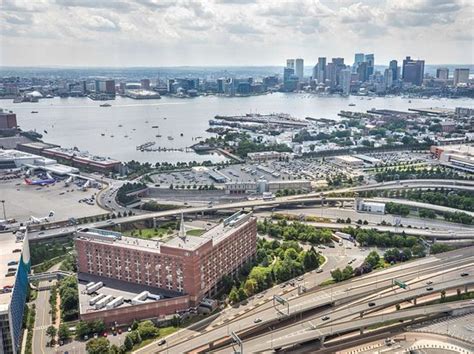 HILTON BOSTON LOGAN AIRPORT - Updated 2019 Prices, Hotel Reviews, and ...