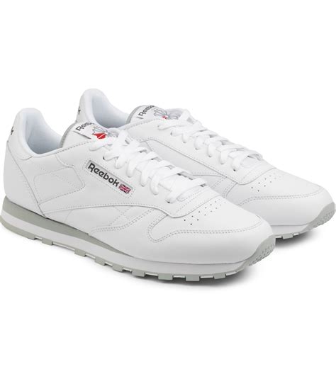 Reebok White Cl Leather Low Top Sneakers in White for Men | Lyst