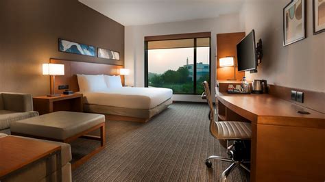 Hotels in Gurgaon, Hotel in Gurgaon near Airport Hyatt Place Gurgaon