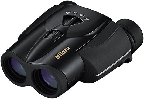 Zoom Binoculars: Guide & Reviews 2022