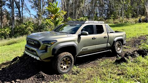 2024 Toyota Tacoma Overland