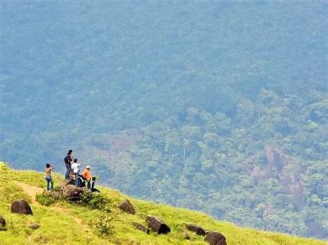 Top 10 Best Trekking Places In Kerala – Iris Holidays