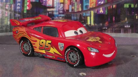 WGP LIGHTNING MCQUEEN, NEW 2016 CARS 2 MATTEL WORLD GRAND PRIX DISNEY ...