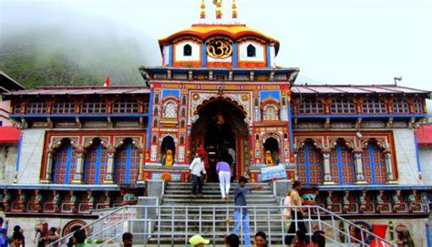 Badrinath temple | Lot of Reason to Visit Badrinath temple