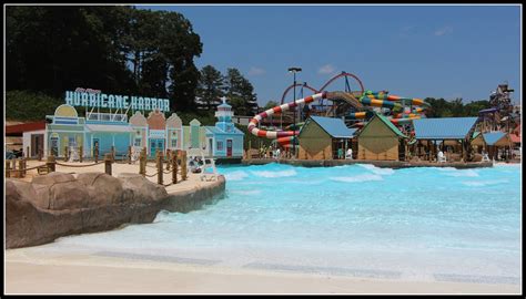 Six Flags Over Georgia: Hurricane Harbor review | Daddy Mojo