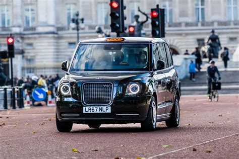 London Black Taxi - London, England - Nextdoor