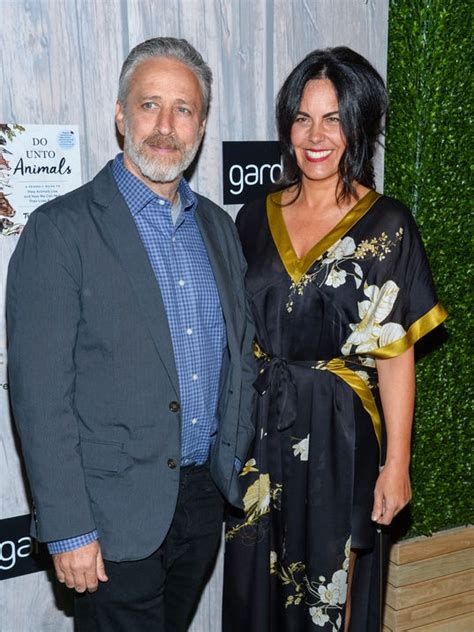 Jon Stewart, wife opening animal sanctuary