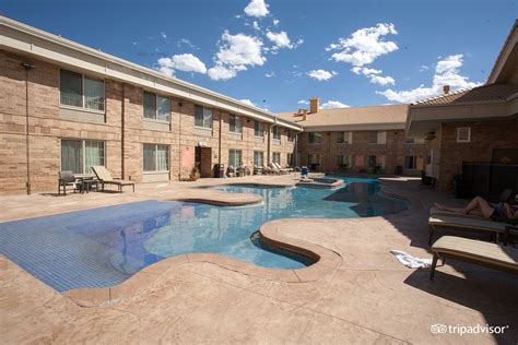 Best Western Denver Southwest Pool: Pictures & Reviews - Tripadvisor