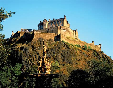 Edinburgh Castle | History, Map, Treasures, & Facts | Britannica