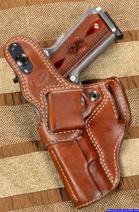 Back side of the M-1 Hoplon gun holster for a 1911 Pistol 1911 Leather ...