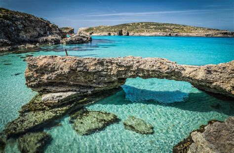 Blue Lagoon in Comino Island - Getaways