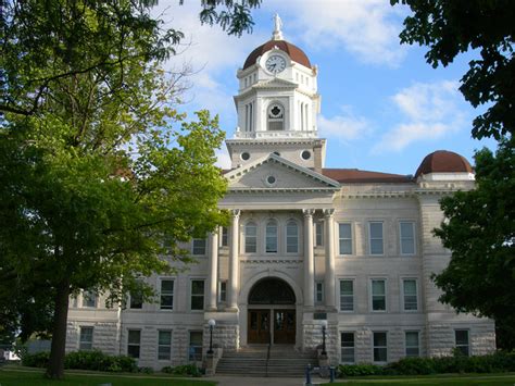 Hancock County, Illinois Courthouse • FamilySearch