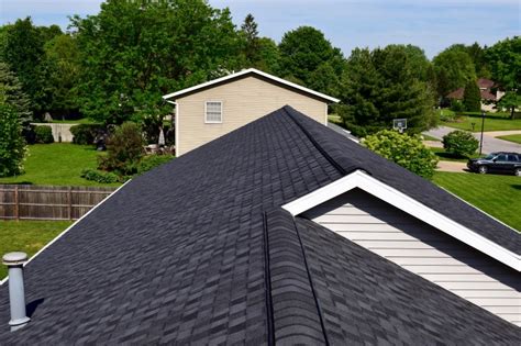 LandMark Pro & NorthGate Moire Black Lifetime Warranty Shingles ...