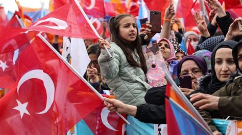 Turkish elections: Erdogan and Kilicdaroglu offer stark choices for ...