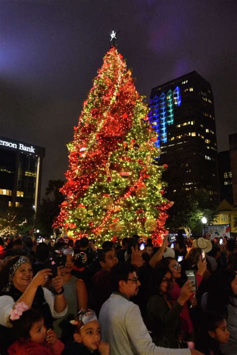 San Antonio’s official Christmas tree lighting moved online — and back ...