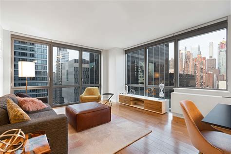 Work Fully Wraps For The Max's 1,028 New Apartments at 606 West 57th ...