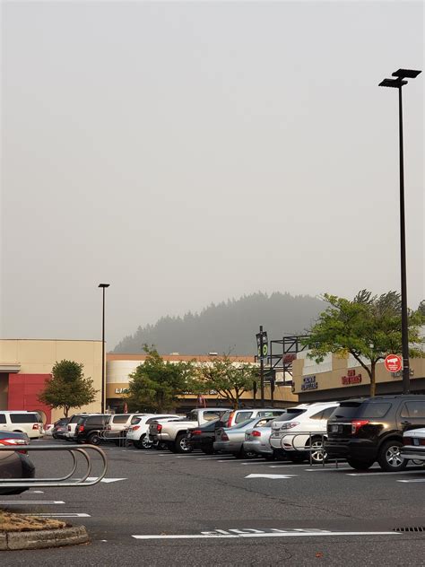 Today's smog levels are thru the roof here in Portland. It's insane to ...