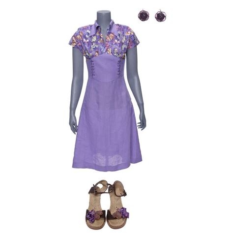 Lot 1056 - Allie Hamiltons (Rachel McAdams) Screen-Matched Date Costume ...