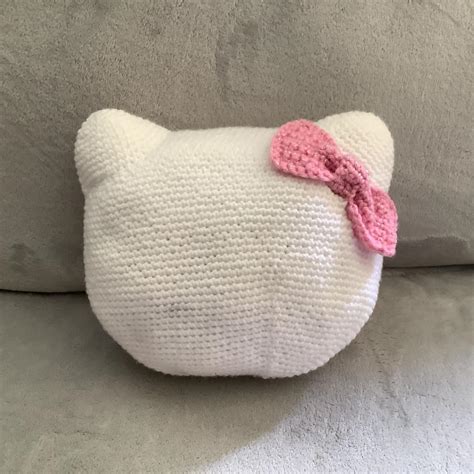 Hello kitty pillow crochet *made to order* DONT... - Depop