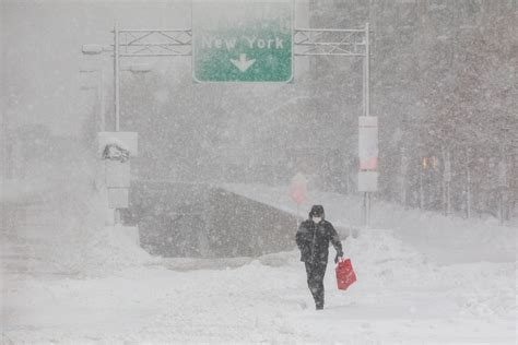 20 photos of Boston's first big snowstorm of the season