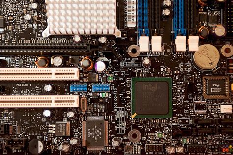 Motherboard Standoffs: What They Are and When You Need One