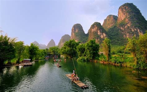 Tucked in the scenic Karst Mountains - Guilin | Expats Holidays