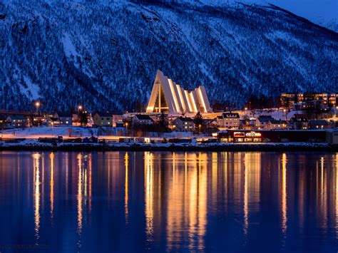 Wallpaper Tromso, Norway, winter, city, sea, mountain, night, lights ...