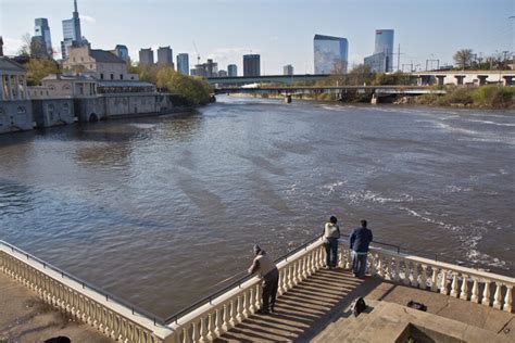 How you know the water’s safe: Schuylkill Rivercast turns 15 - WHYY