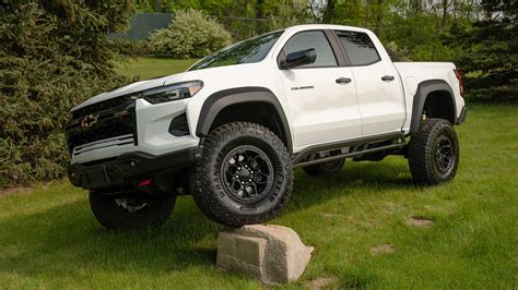 2024 Chevy Colorado ZR2 Bison First Look: The Off-Road Package GM's ...