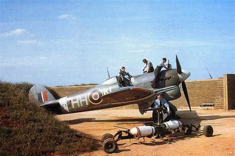 Hawker Typhoon | Aircraft Wiki | FANDOM powered by Wikia